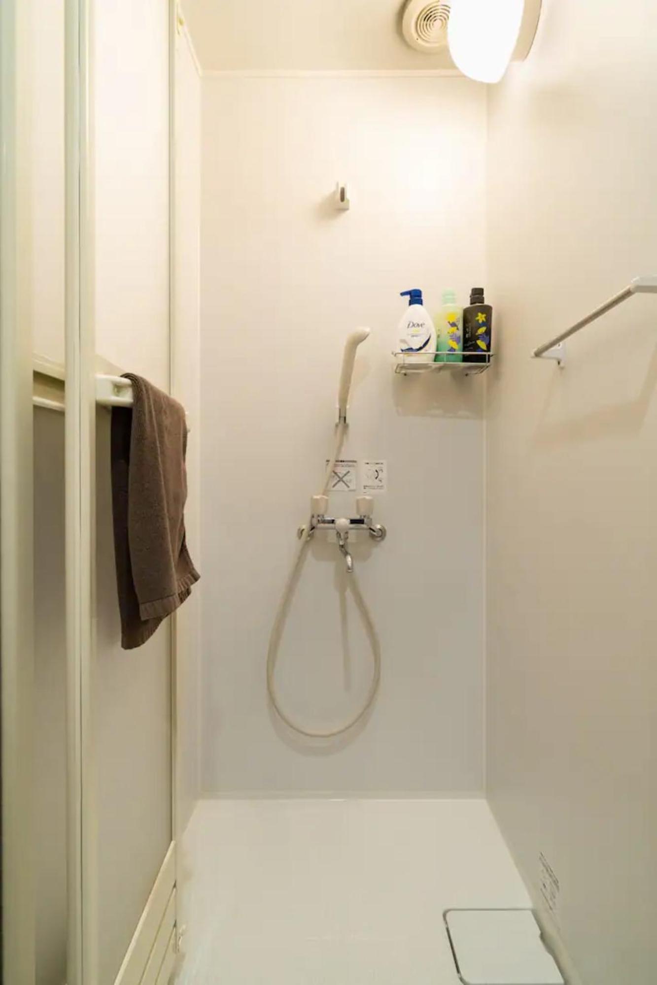 58, Higashi-Horikiri 2, Private House Rental Tokio Buitenkant foto